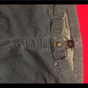 Jean leggings by HUE